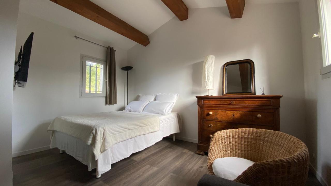 Les Magnolias Bed & Breakfast Марсилия Екстериор снимка